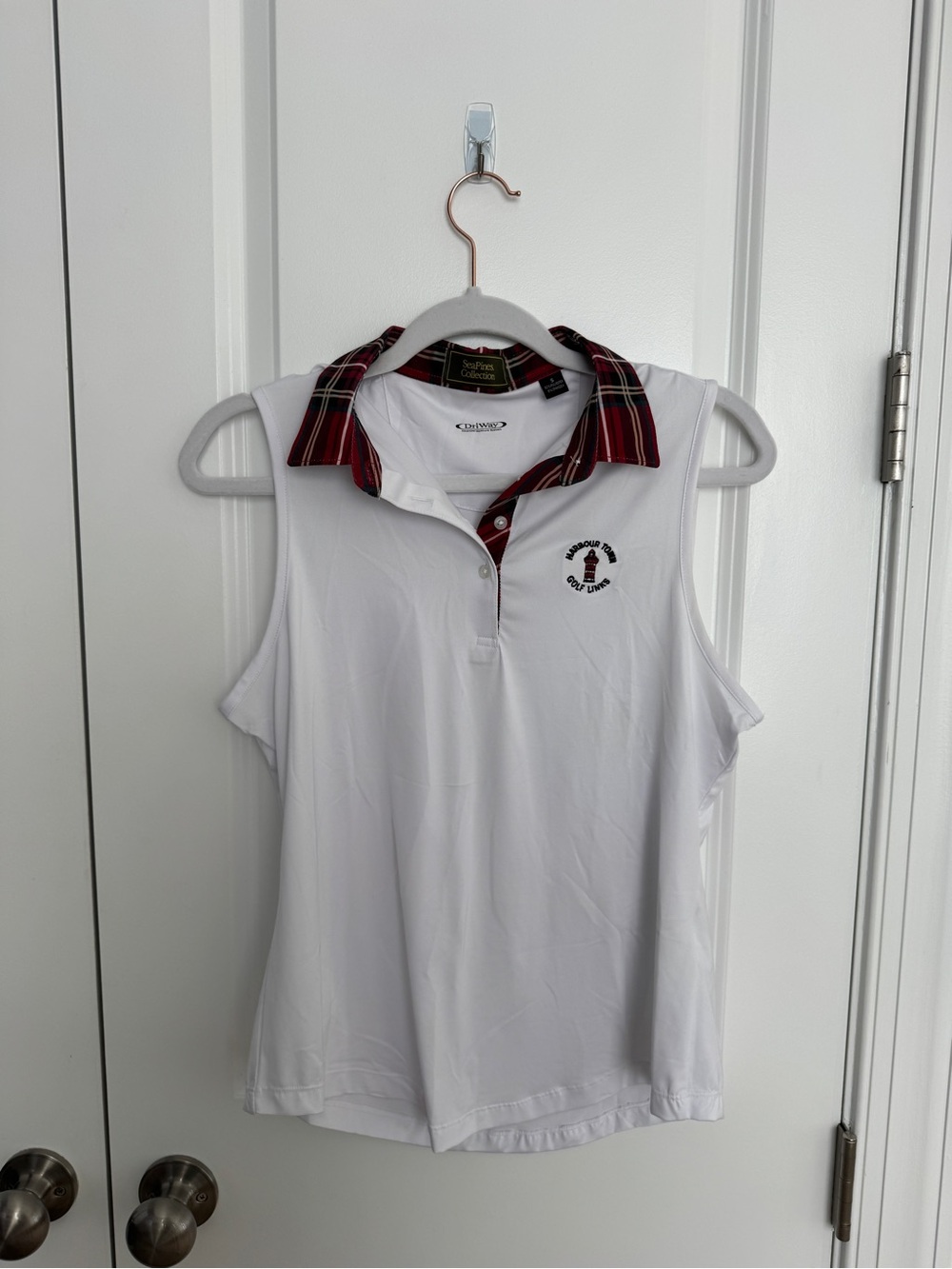 Harbor Town Golf Links RBC Heritage White Sleeveless Golf Polo